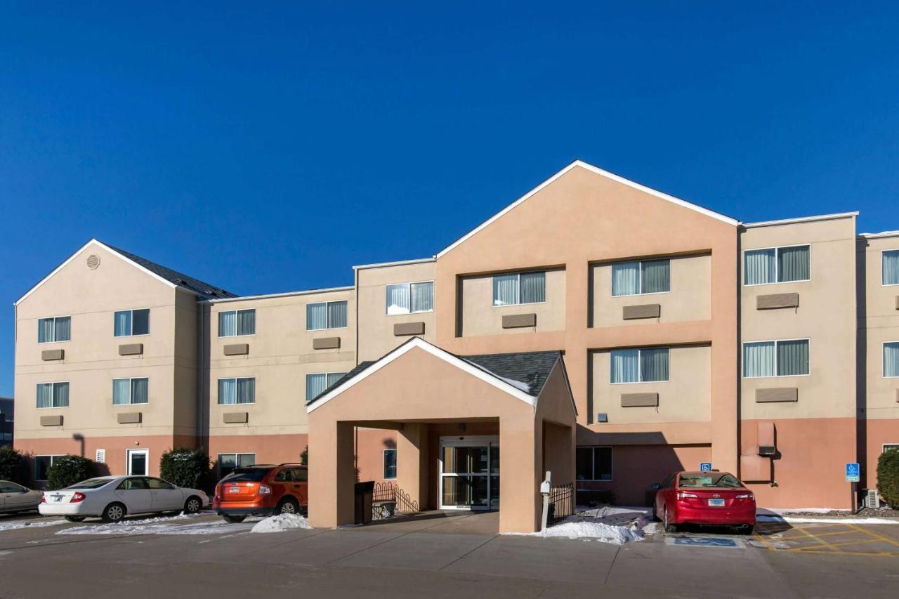 Americinn By Wyndham St Cloud Mn Shopping Area Saint Cloud Exterior photo